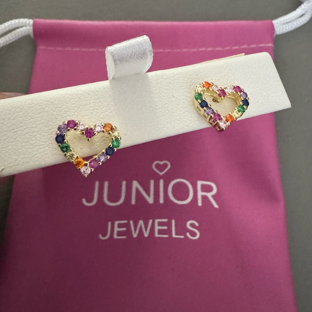 Junior Jewels Heart Earrings
